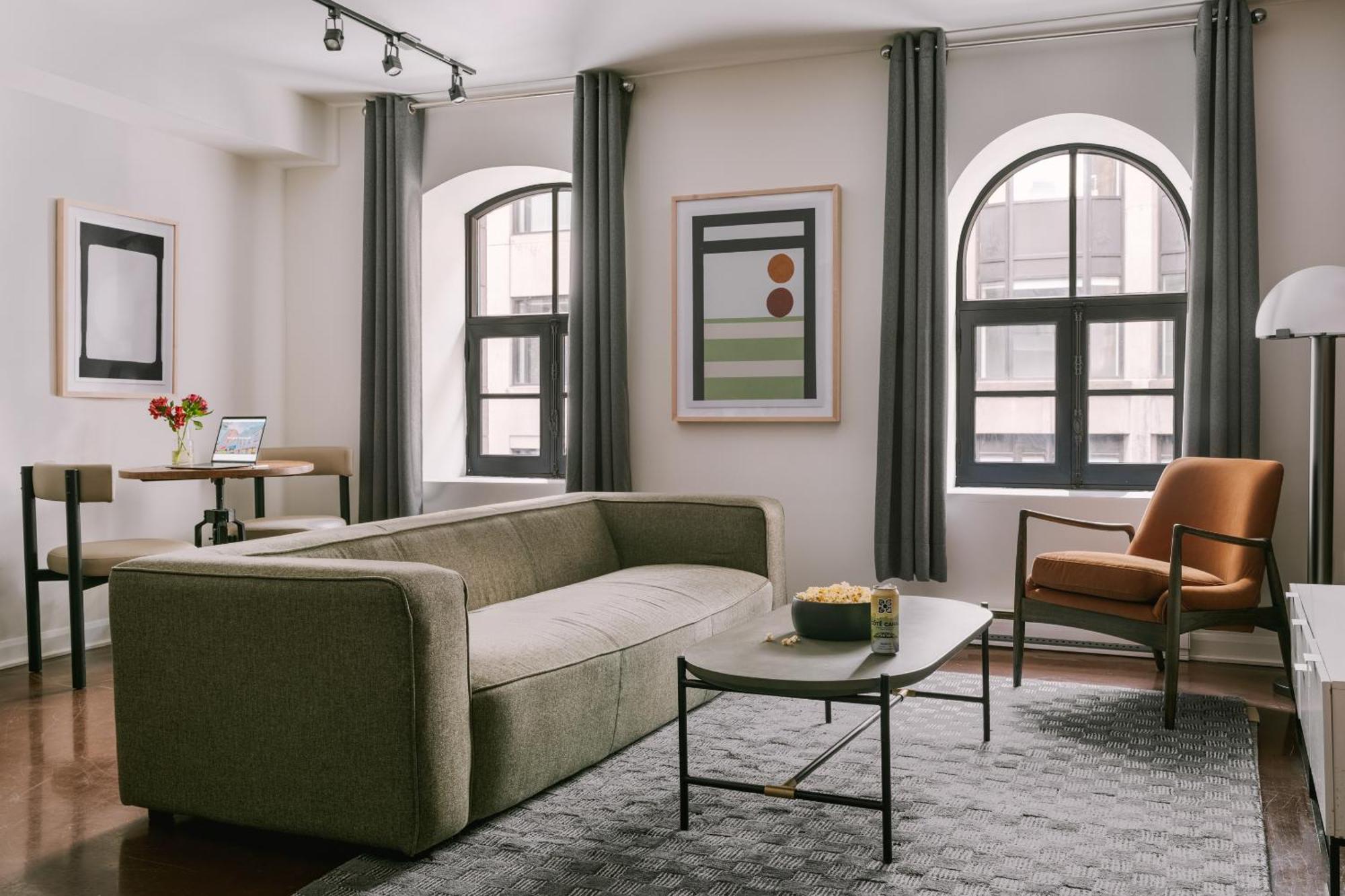 Sonder Penny Lane Aparthotel Montreal Ngoại thất bức ảnh